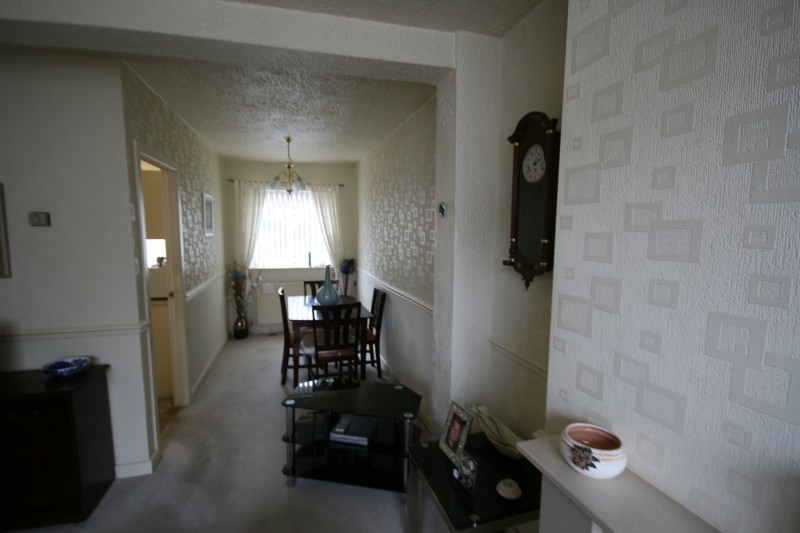 Lynn Drive, Droylsden, Manchester - Photo 4