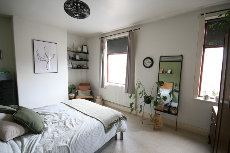 Seymour Road South, Manchester - Photo 11