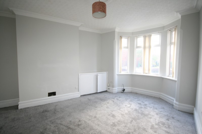 Old Lane, Openshaw, Manchester - Photo 2