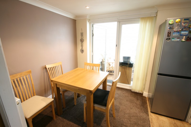 Westfield Road, Droylsden, Manchester - Photo 11