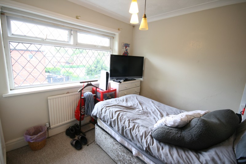 Victoria Avenue, Manchester - Photo 12